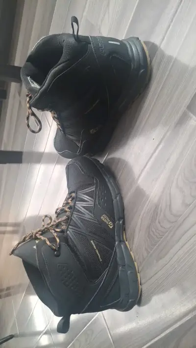 Botas de trekking impermeables negras - miniatura 6