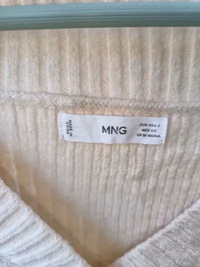 Suéter de lana beige MNG talla S - miniatura 1