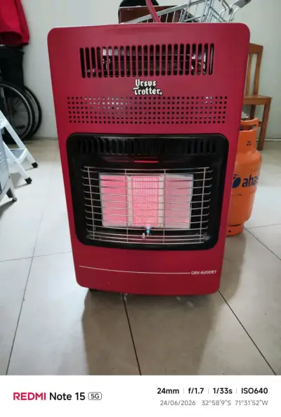 Calefactor a gas Ursus Trotter rojo - miniatura 1