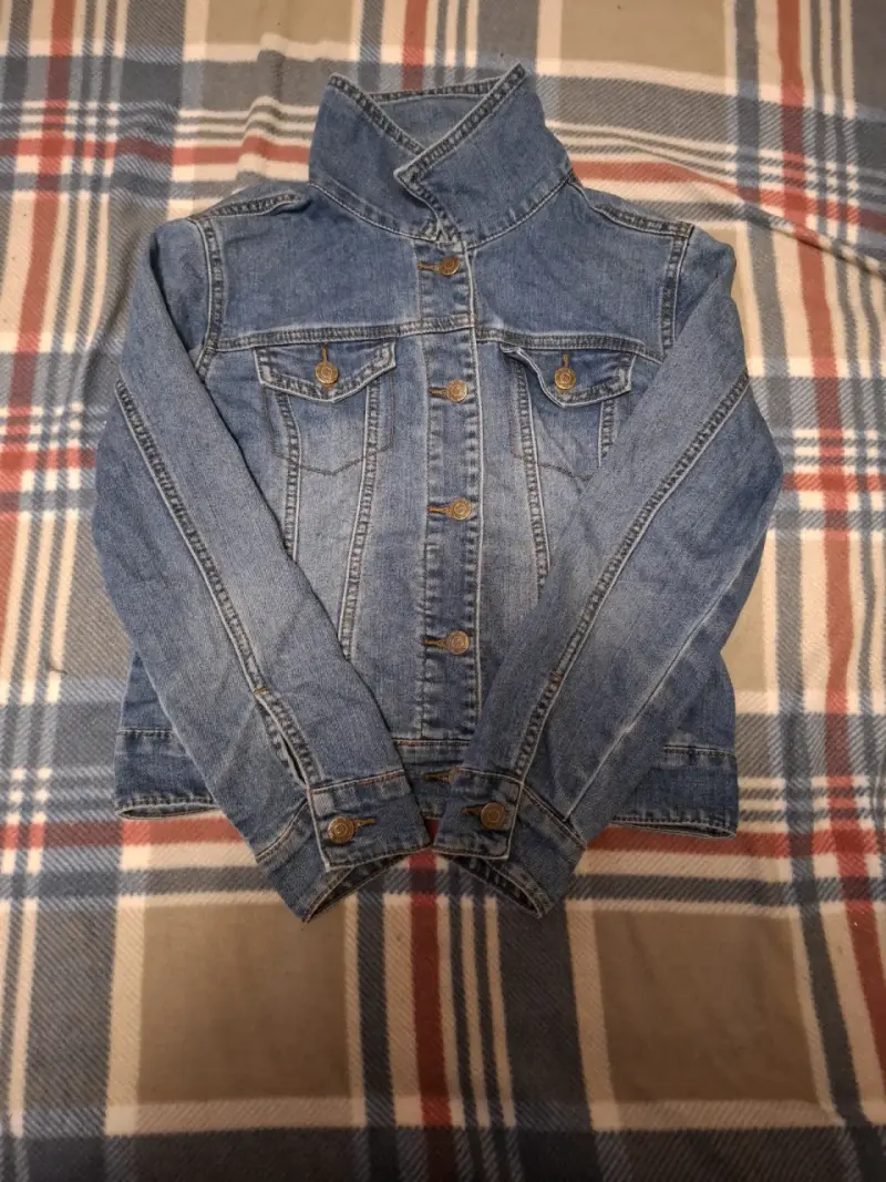 Chaqueta de mezclilla azul para mujer - 4