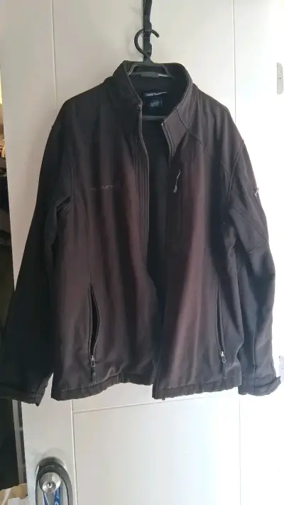 Chaqueta softshell negra Free Country - miniatura 1