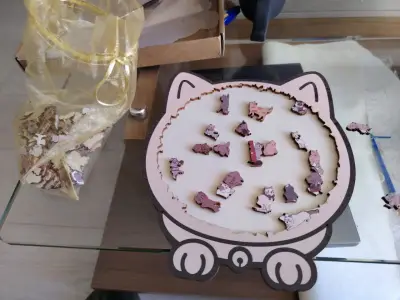Puzzle con diseño de gatos - miniatura 4