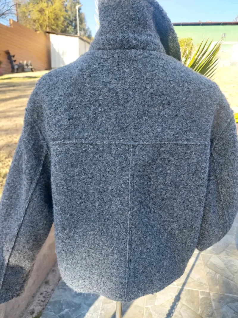 Chaqueta de lana gris con cierre - 2