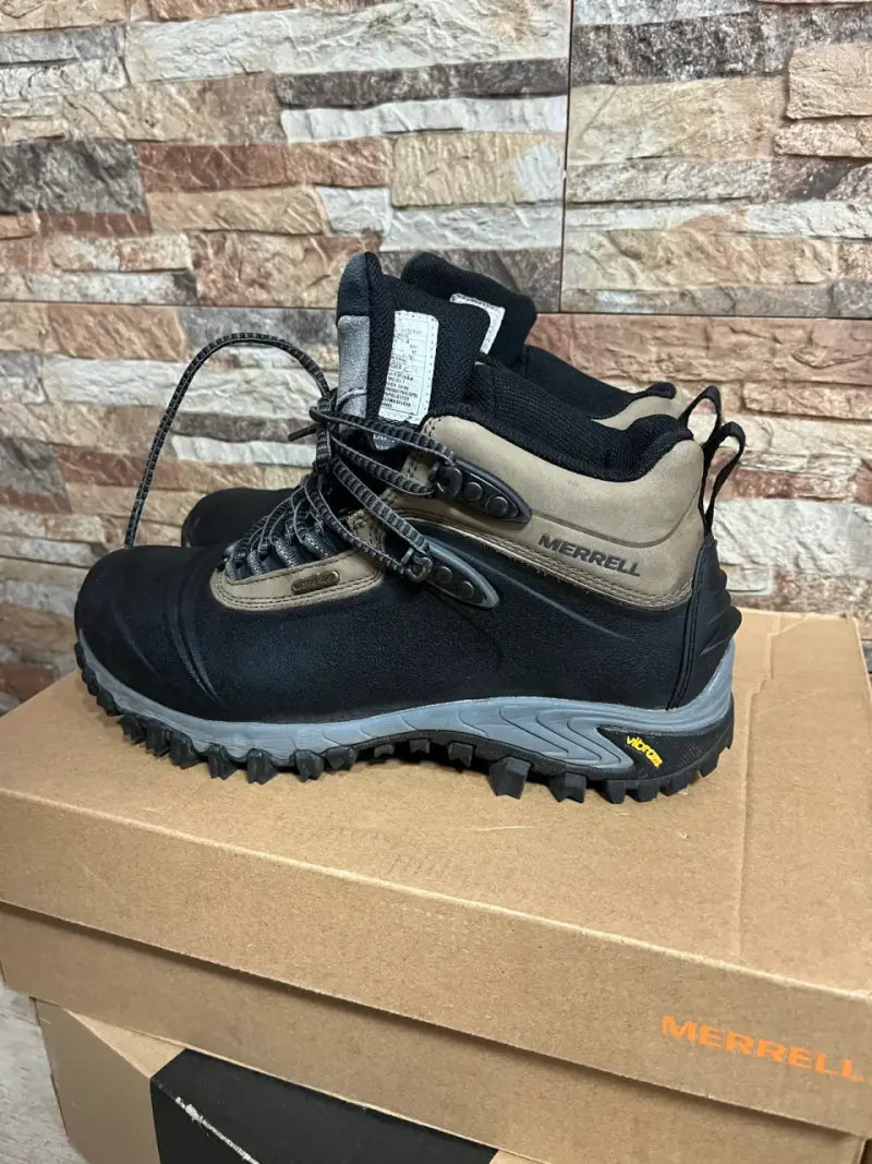 Botas de montaña Merrell impermeables talla 41 - 3
