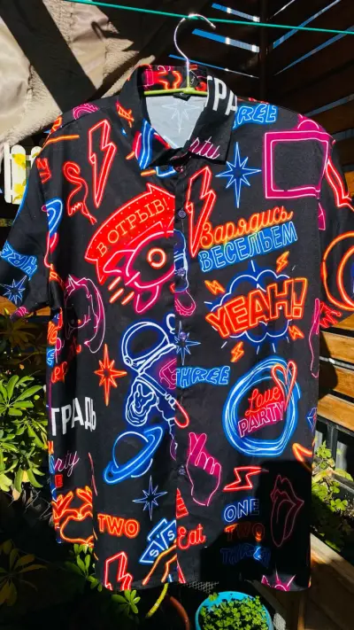 Conjunto Camisa estampada neón estilo retro - miniatura 4