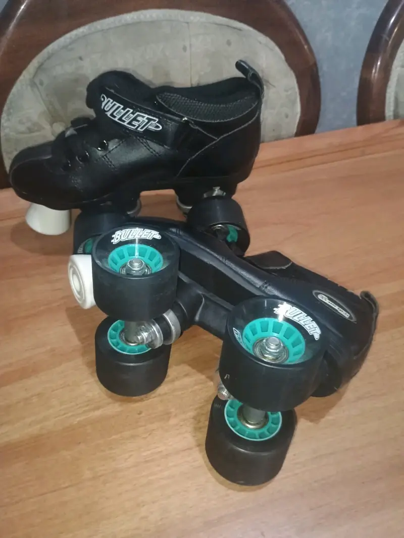 Patines Chicago Bullet negros para adultos - 4