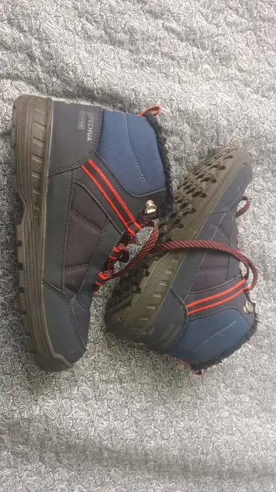 Botas de montaña Quechua impermeables - miniatura 1
