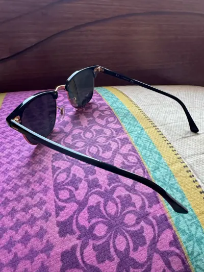 Gafas de sol Ray-Ban Clubmaster negras - miniatura 3