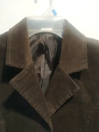 Blazer de cotele marrón para mujer - miniatura 2