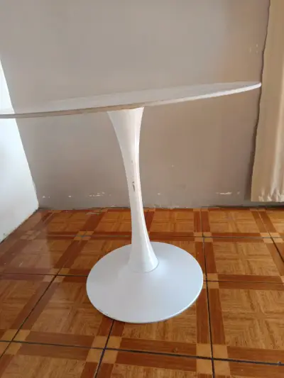 Mesa Tulip blanca de 80 cm - miniatura 2