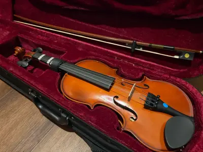 Violín clásico con estuche y arco. Rondo GV102 1/2 - miniatura 1