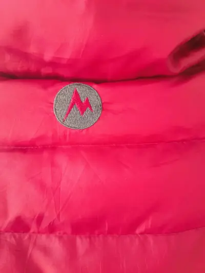 Chaqueta acolchada Marmot fucsia para mujer - miniatura 4