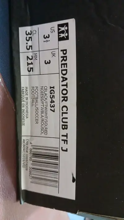 Zapatillas deportivas Adidas negras y rojas - miniatura 2