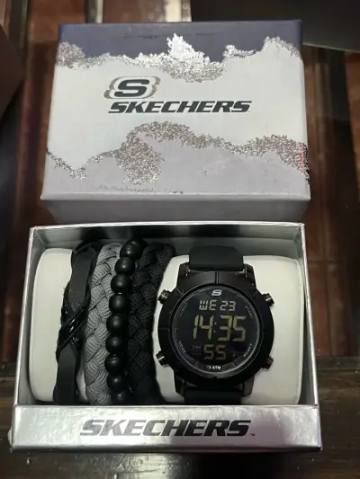 Reloj digital Skechers con pulseras - miniatura 1