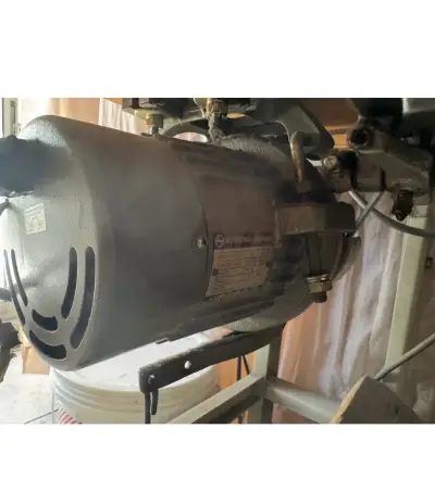 Máquina de coser industrial Singer Espectacular - miniatura 5