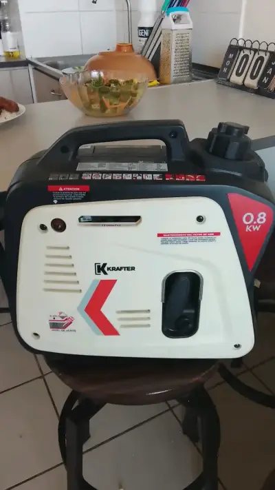 Generador a gasolina Krafter KR1000iG 0.8KW - miniatura 2
