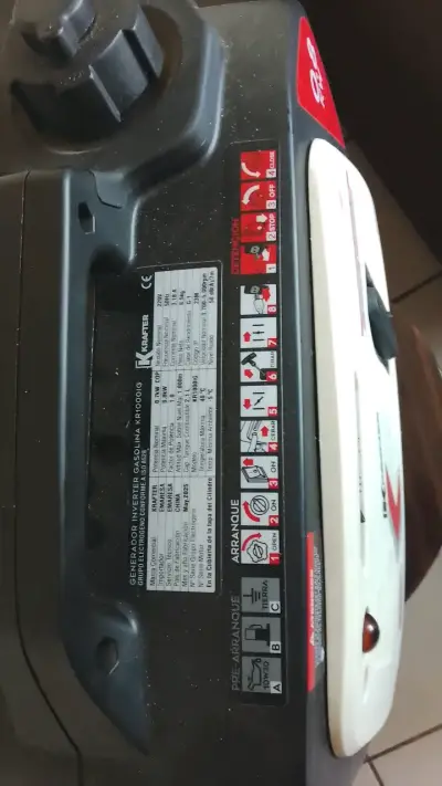 Generador a gasolina Krafter KR1000iG 0.8KW - miniatura 3
