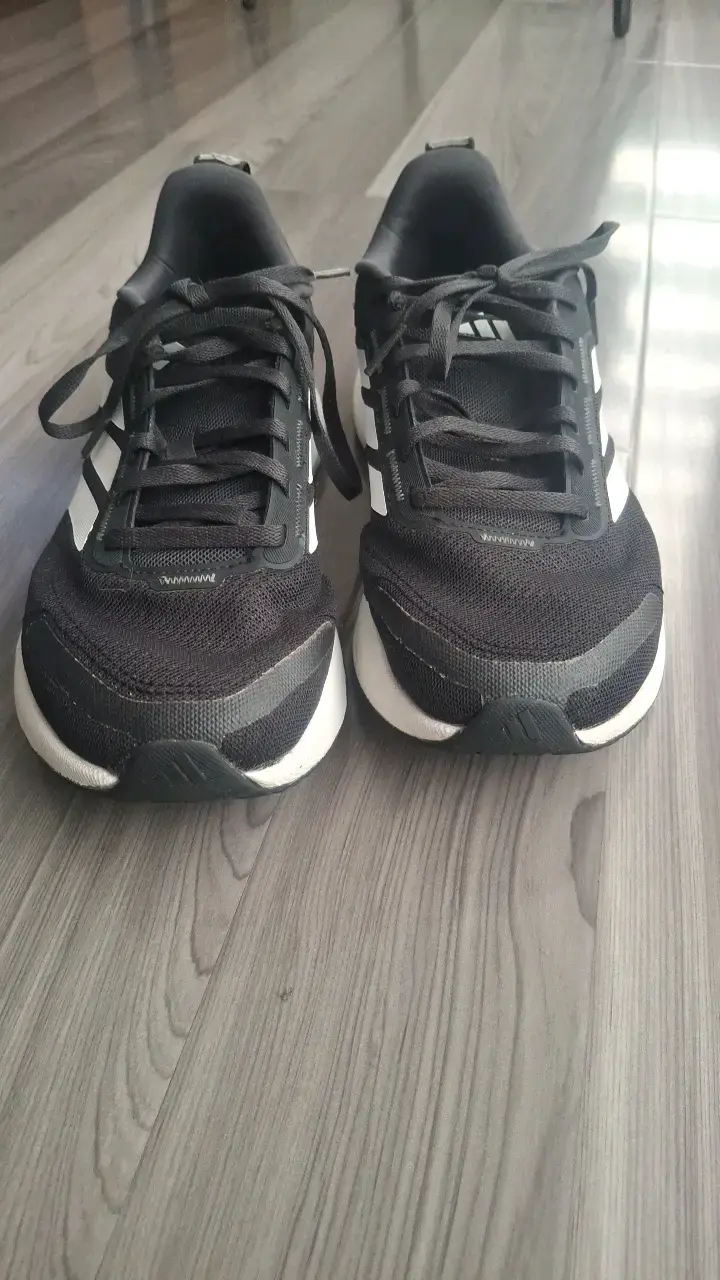 Zapatillas deportivas - 2