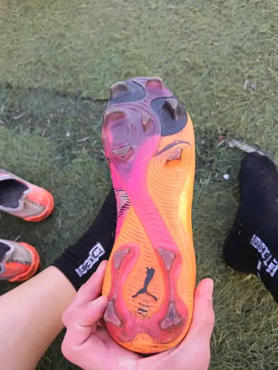 Botines de fútbol Puma naranja - miniatura 3