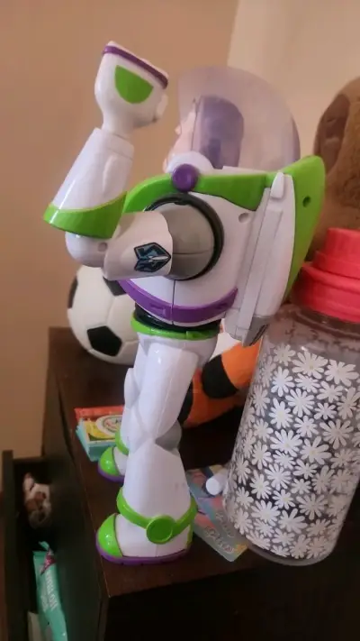Figura de acción Buzz Lightyear Toy Story - miniatura 2