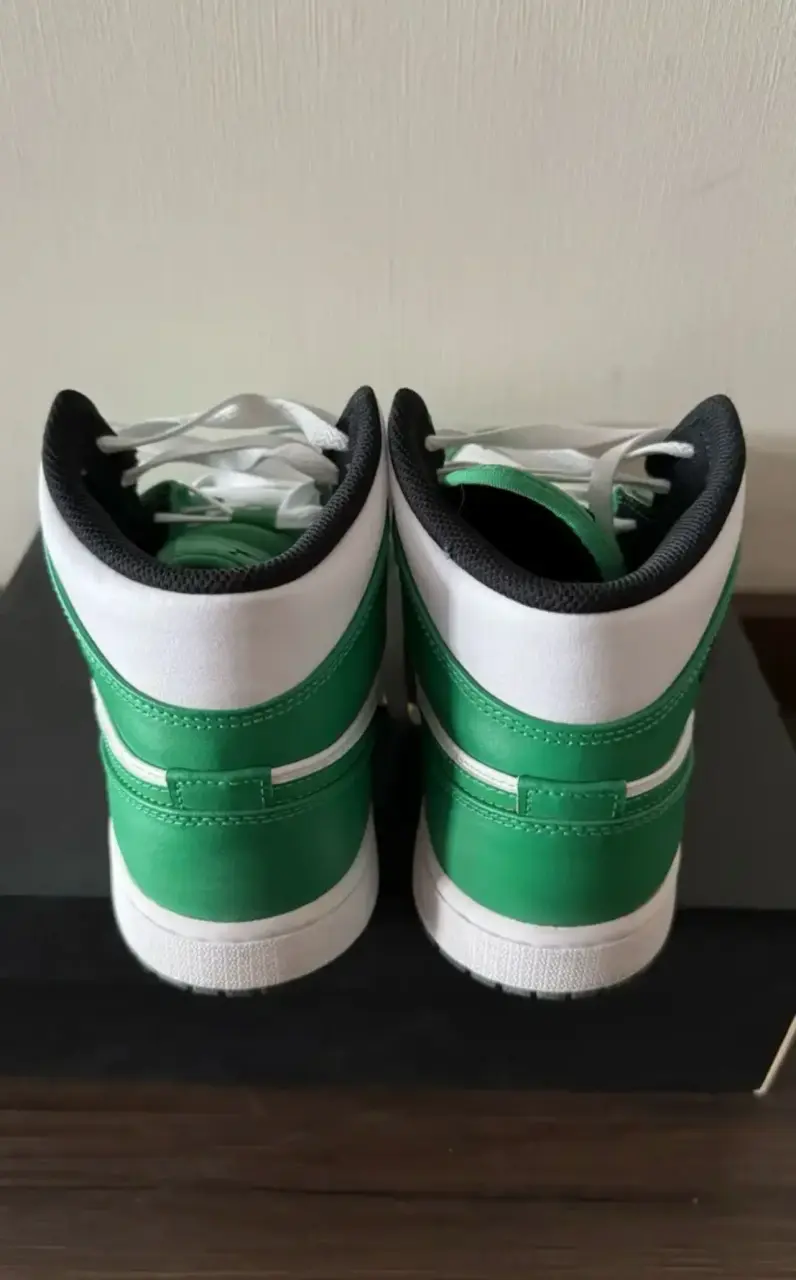 Zapatillas Nike Air Jordan 1 Mid Originales - 5