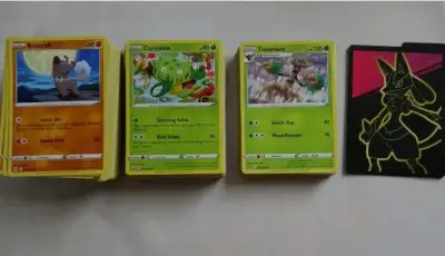 Caja de Entrenador Élite Pokémon Crown Zenith - miniatura 3