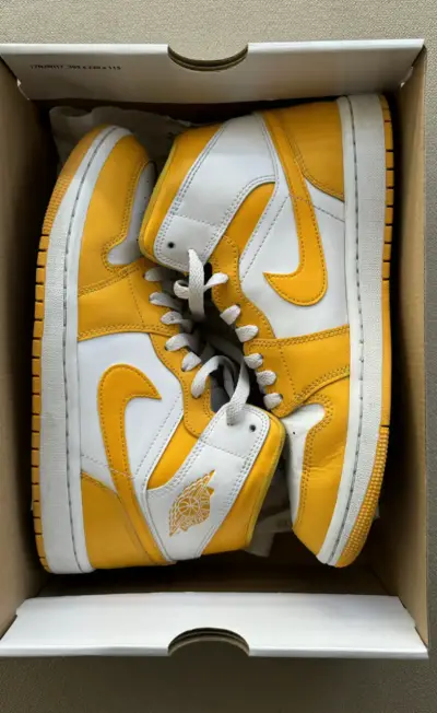 Zapatillas Nike Air Jordan 1 Mid Originales - miniatura 1