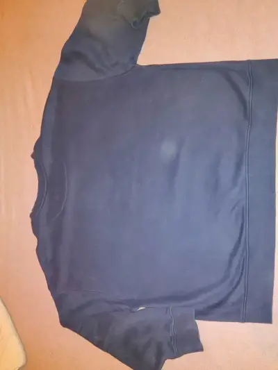 Polerón negro marca ecko - miniatura 3