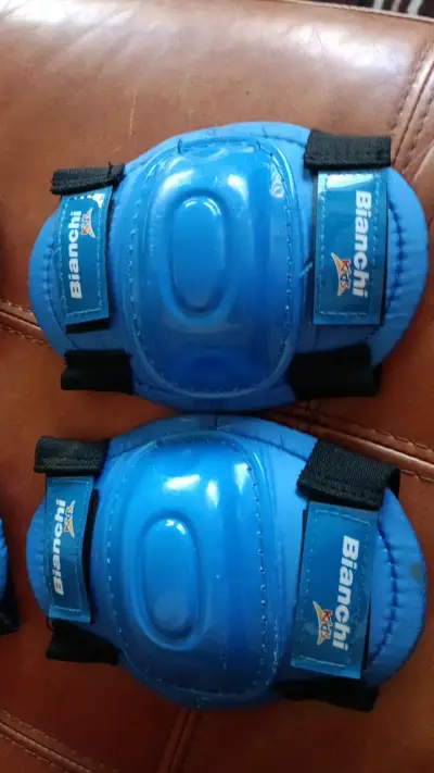 Casco de ciclismo Bianchi azul camuflado - miniatura 3