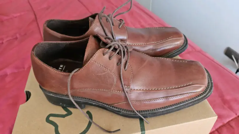Zapatos formales de cuero marrón Guante - 2