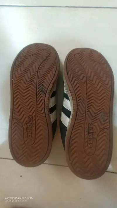 Zapatillas deportivas Adidas negras - miniatura 4