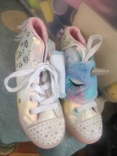 Zapatillas infantiles unicornio con brillo - miniatura 1