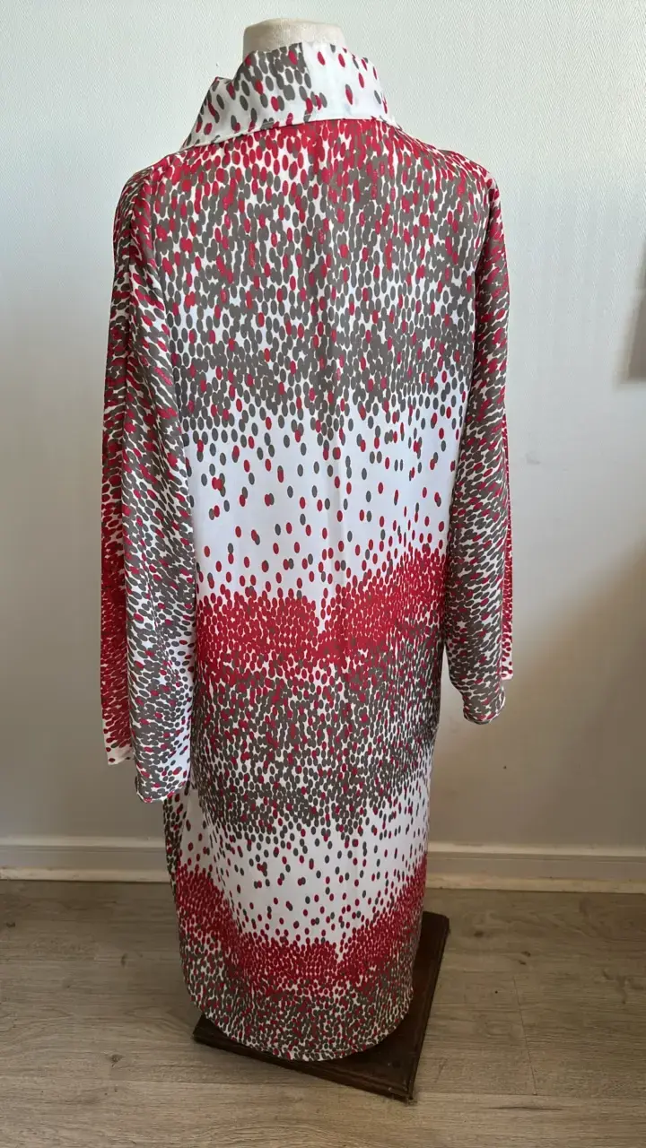 Kimono estampada en rojo y blanco - 2
