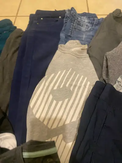 Lote de ropa variada para Niño talla 12. - miniatura 1