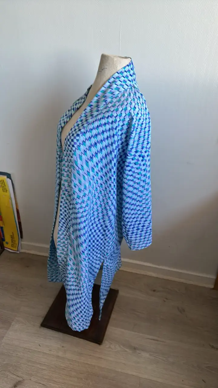 Kimono estampado azul y blanco - 2