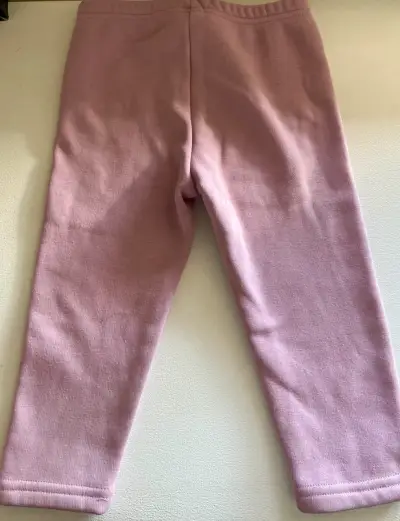 Leggings rosados para niña con diseño de estrellas - miniatura 2
