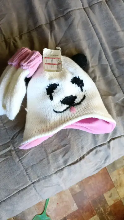 Gorro infantil panda con guantes - miniatura 1