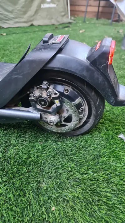 Scooter eléctrico plegable Niu Kqi3 Pro - miniatura 5