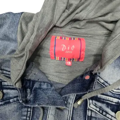 Chaqueta de mezclilla con capucha gris - miniatura 5