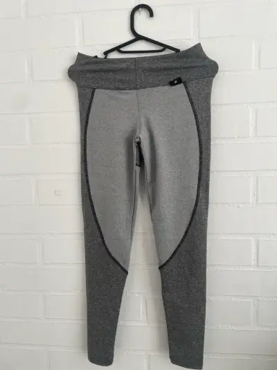 Leggings deportivos grises para mujer - miniatura 1