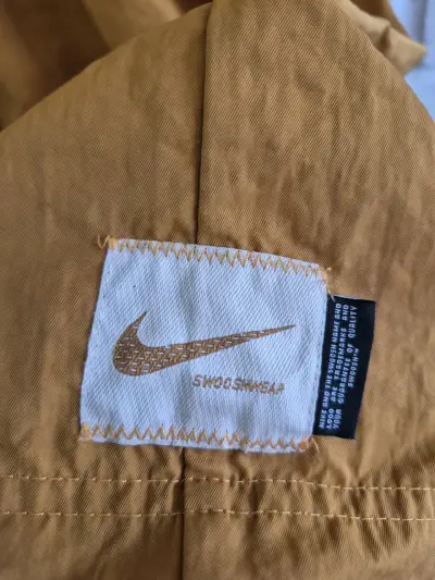 Vestido deportivo Nike color mostaza - miniatura 4