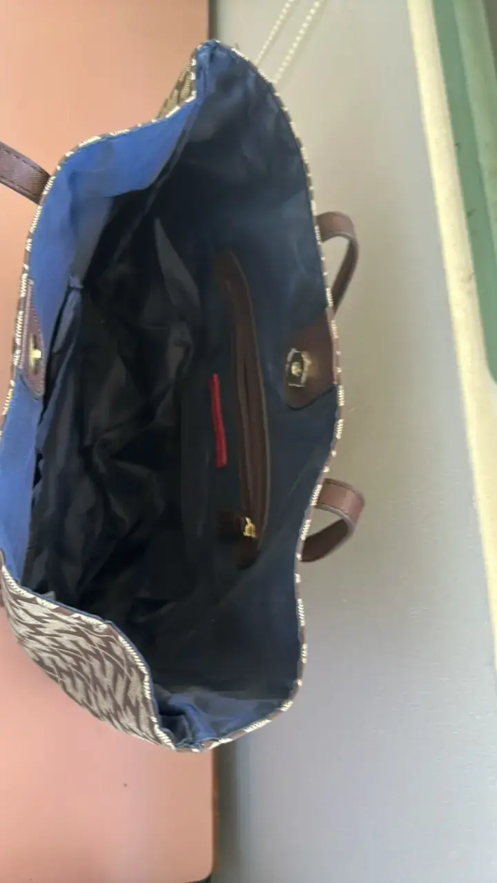 Bolso tote de tela con diseño geométrico - 3