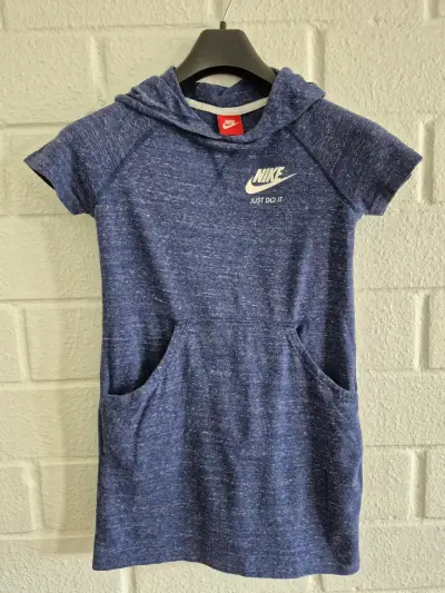 Vestido deportivo Nike azul con capucha - miniatura 1
