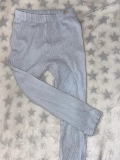 Pantalones leggins  de bebé celestes - miniatura 1