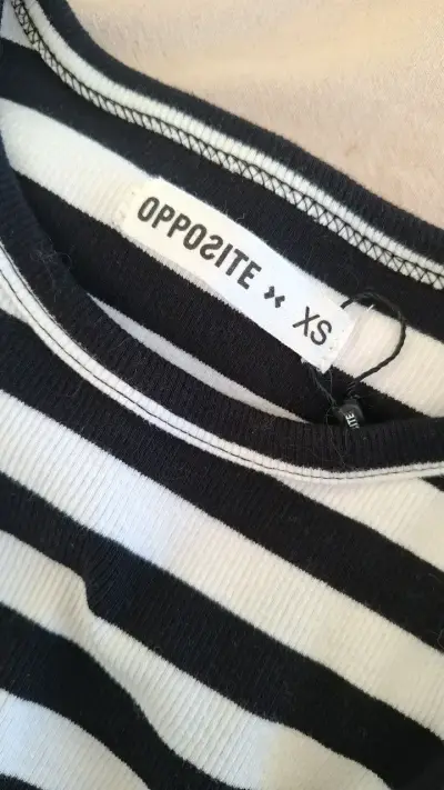 Polera de rayas blanco y negro Opposite - miniatura 3