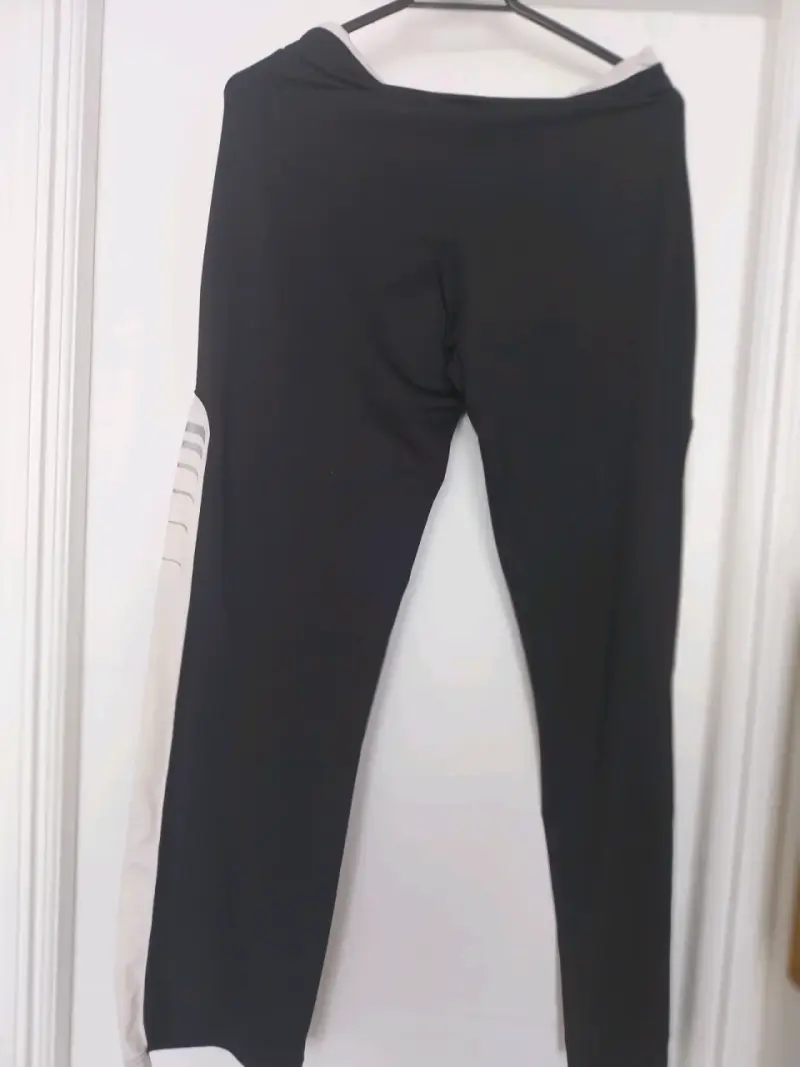 Leggings deportivos negros para mujer - 4