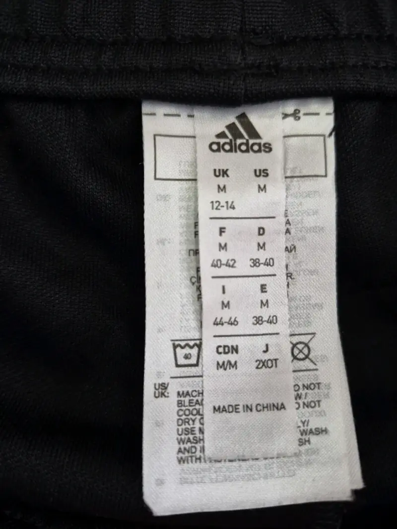 Pantalones deportivos Adidas negros con franjas - 3