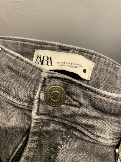 Jeans grises Zara para mujer - miniatura 2