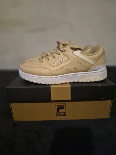 Zapatillas Fila beige para mujer - miniatura 2