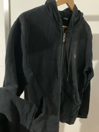 Polerón Vans negro con capucha y cierre - miniatura 1